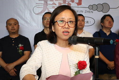 006美术学院院长吴晓玲致开幕词_调整大小.JPG 006美术学院院长吴晓玲致开幕词_调整大小.JPG