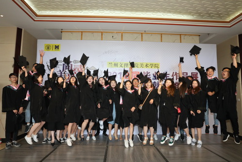 020憧憬未来_调整大小.JPG 020憧憬未来_调整大小.JPG