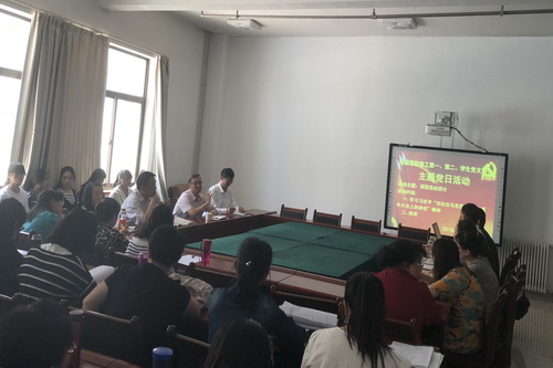 郑伟强副校长参加外语学院主题党日活动_调整大小.jpg 郑伟强副校长参加外语学院主题党日活动_调整大小.jpg