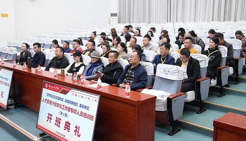 DSC_0220_副本_调整大小.jpg DSC_0220_副本_调整大小.jpg